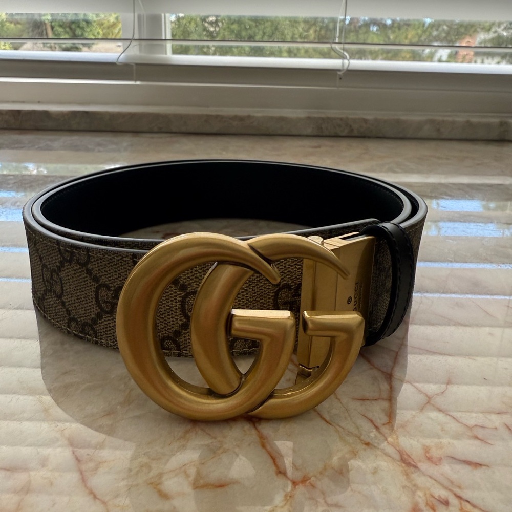 Gucci Beige GG Belt with Gold Buckle